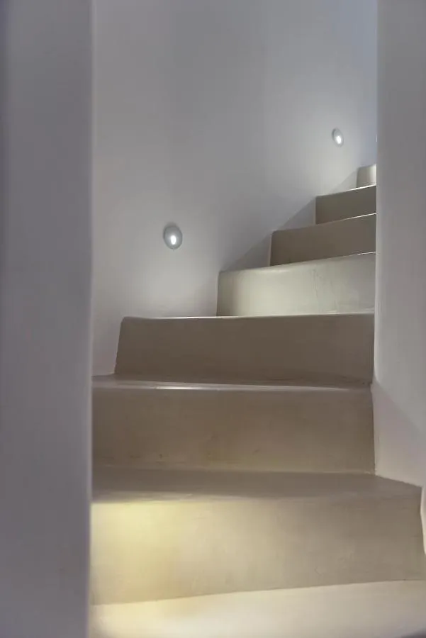 Mykonian Mews Luxury Suites プサロウ ヴィラ