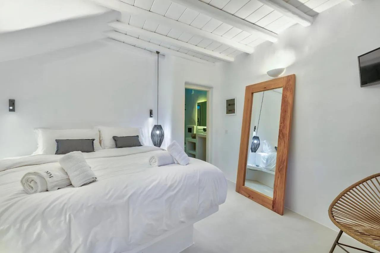 Mykonian Mews Luxury Suites プサロウ ヴィラ